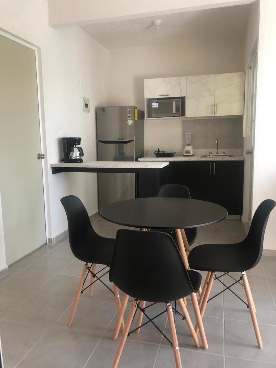 Apartamento Familiar Con Alberca En Плая-дель-Кармен Экстерьер фото